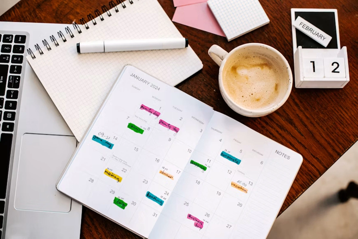 Weekly content posting schedule planned across several days